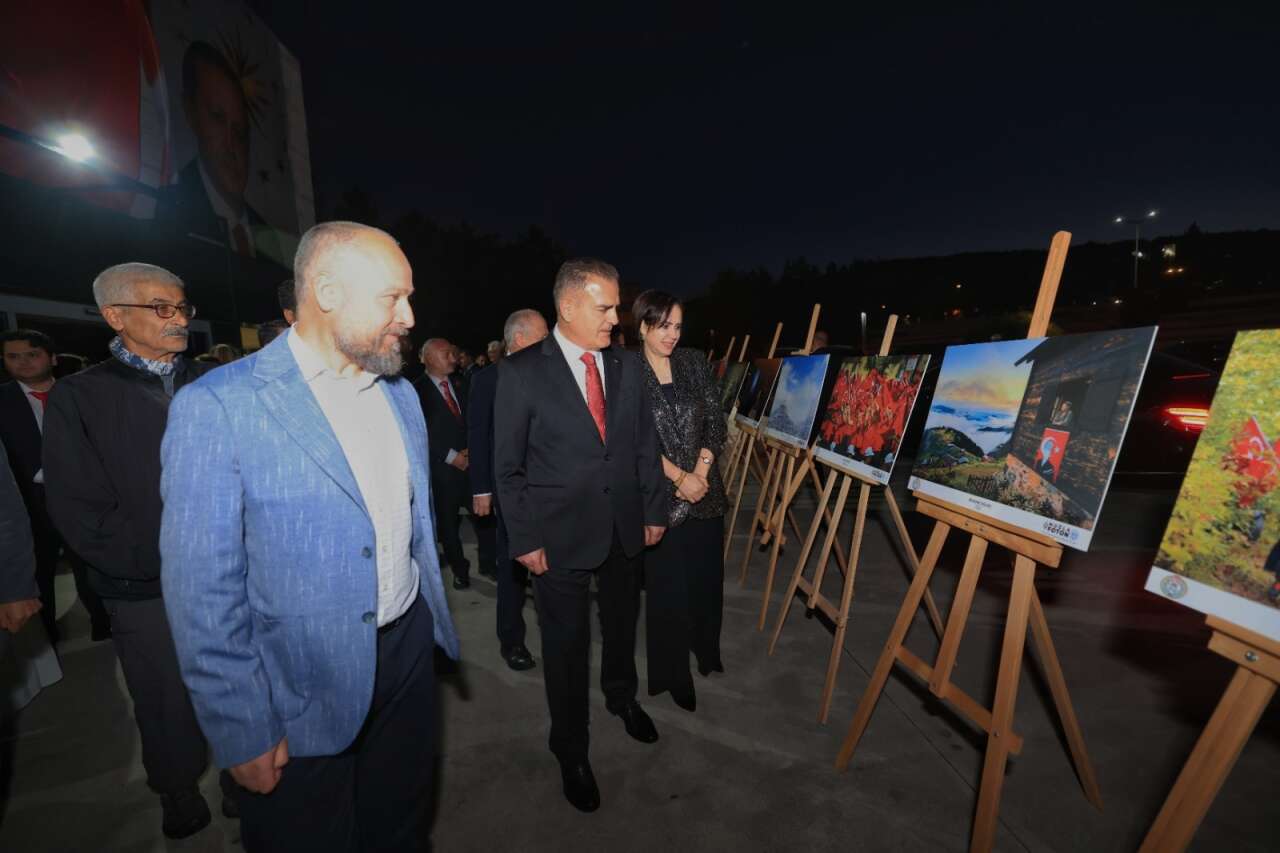 Muğla’da Türk Bayrağı Ulusal Fotoğraf Sergisine Yoğun İlgi 2